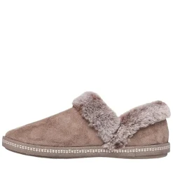 COZY CAMPFIRE - 169041